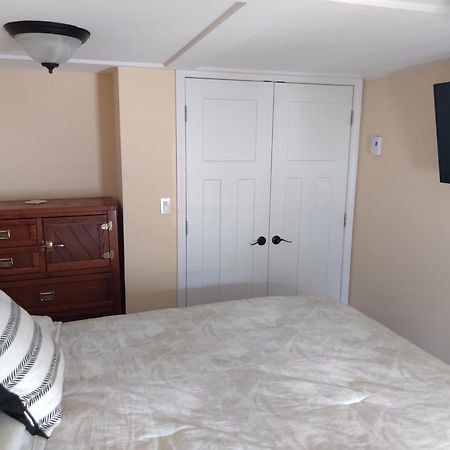 Maple Leaf Lodge Schroon Lake Экстерьер фото